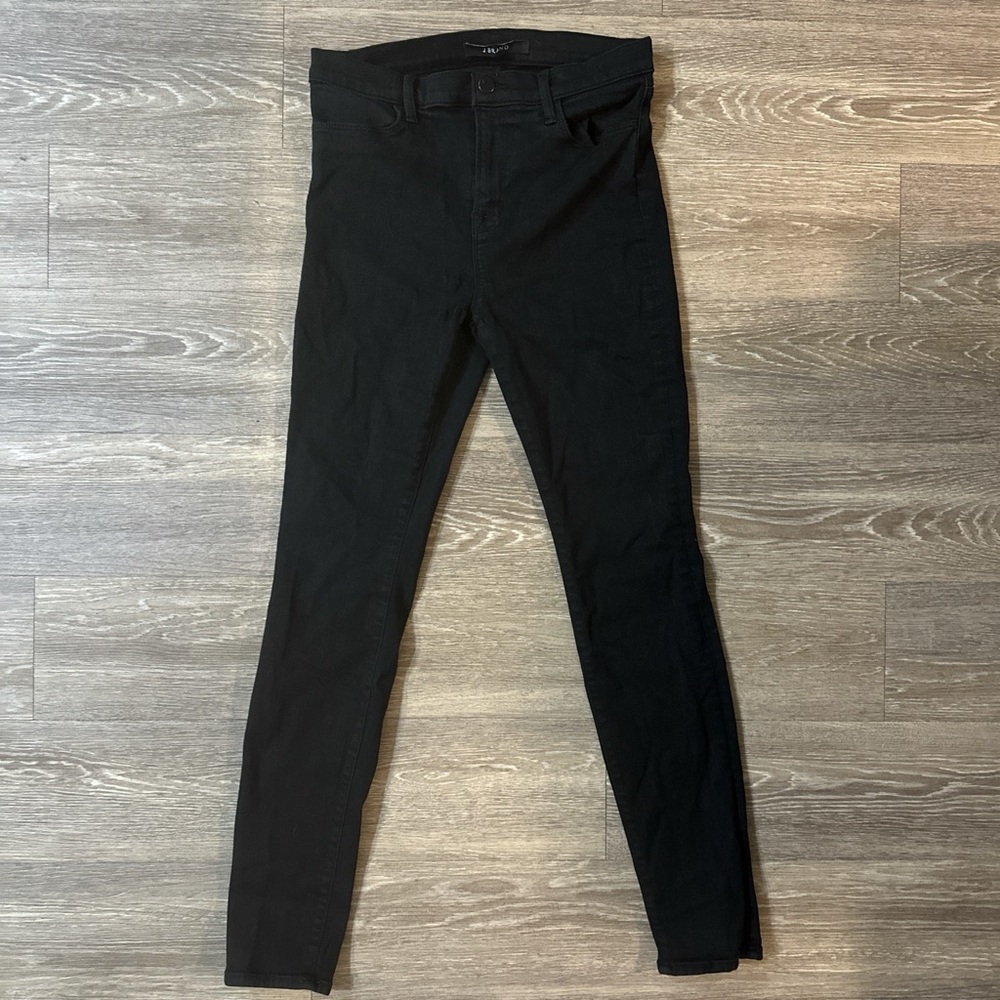 Black J Brand “Maria” high waisted skinny jeans in “Serious BK”